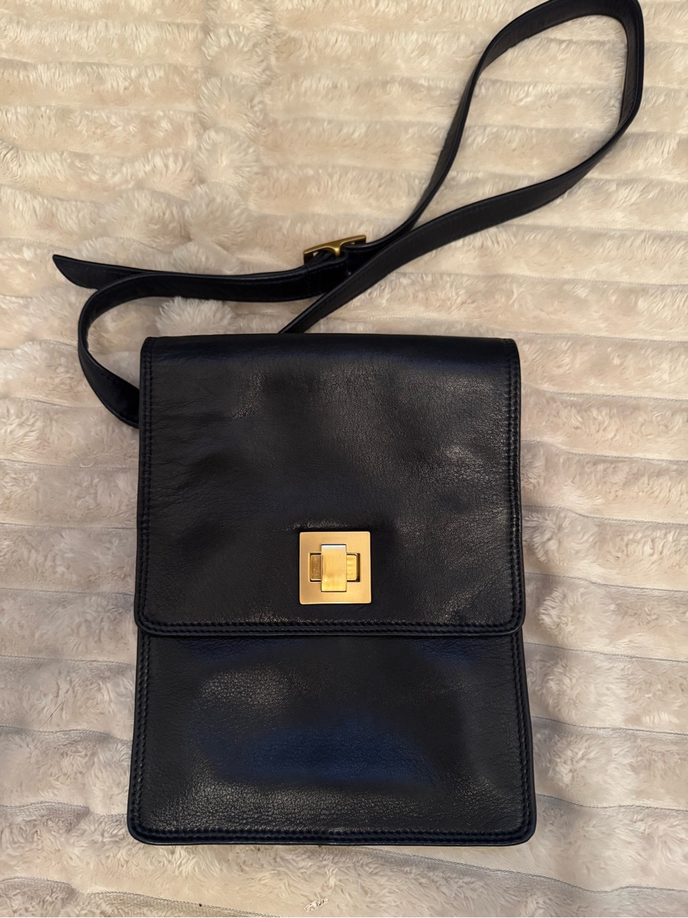 VINTAGE AMERICANA BY SHARIF BLACK LEATHER ACCORDION ORGANIZER CROSSBODY BAG
